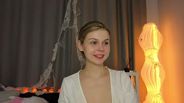 Herminasouth élő XXX-chatje