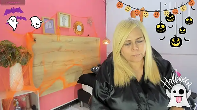 eva_colen50 élő XXX-chatje