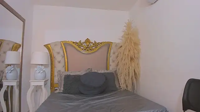IsaValdezX élő XXX-chatje