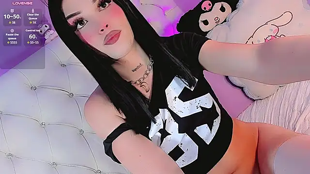 Cattleya_White_ll élő XXX-chatje