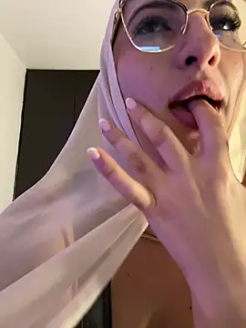 Živý XXX chat Darsha_Khemu