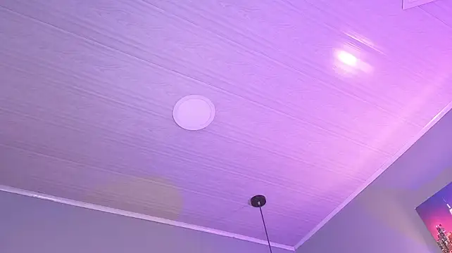ninna_curly élő XXX-chatje