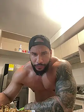 Andrew_JohnnsonのライブXXXチャット