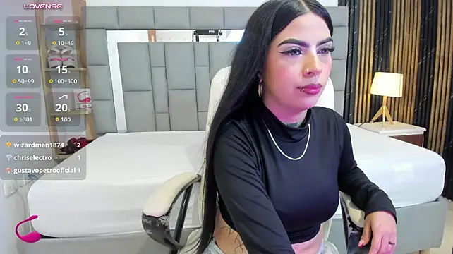 HannaBaez élő XXX-chatje
