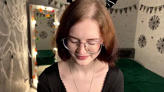 FakeLamb's Live XXX Chat