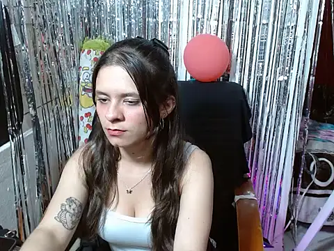 Czat XXX na żywo – Mia_Ardiente