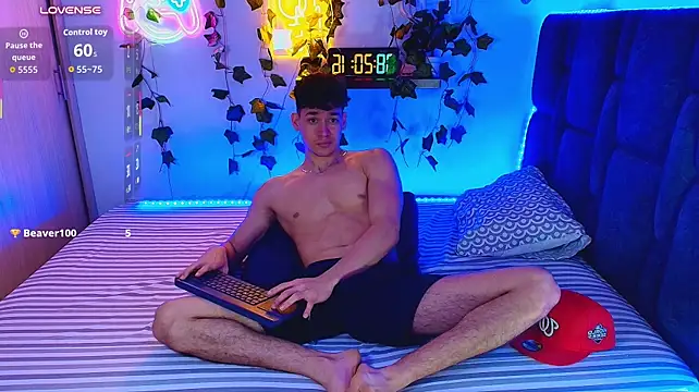 Chat +18 de Luke_Muscle ao vivo