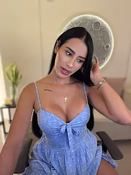 XXX chat uživo modela SarahhSmitth1