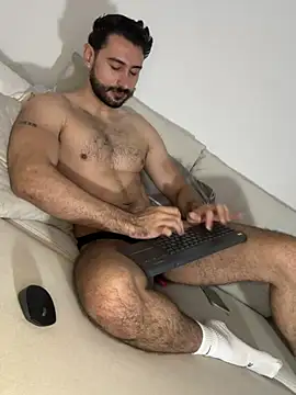 Chatroom XXX en direct de Mateoking__