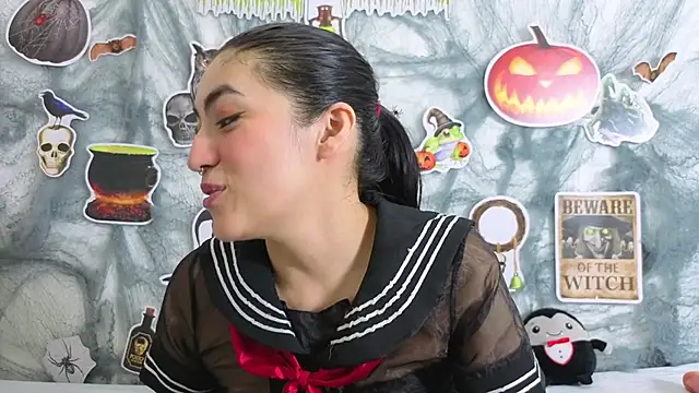 thailycupcake's Live XXX Chat