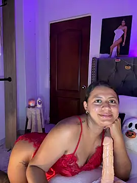 ema_zoe 라이브 XXX 채팅