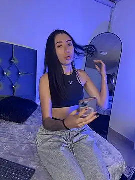 Chat XXX en directo de cherry_ec