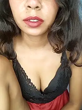Priya_strip1: απευθείας συνομιλία ΧΧΧ