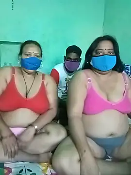 Chat +18 de Group_Of_Lust ao vivo
