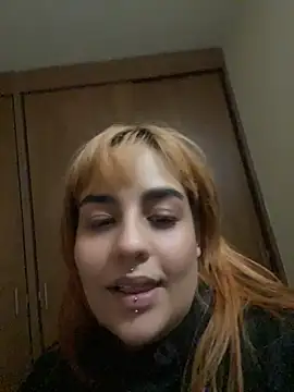 Chat +18 de name_less_lulu ao vivo