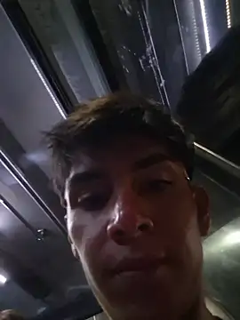 ZaneHoward Live XXX-chat