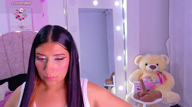 Sara_Blum Chat XXX in diretta