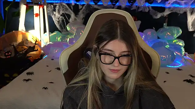Lissaa_Moon Adlı Modelin Canlı XXX Sohbeti