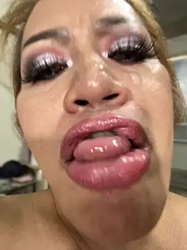 عرض كام HugeKatarinaTS