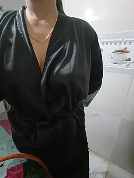Saniya76 Live XXX-Chat