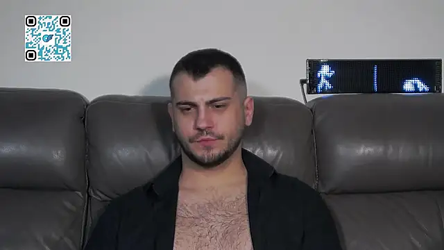 CrazyDom1 XXX чат на живо