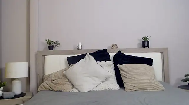 XXX chat uživo modela KaneHunter