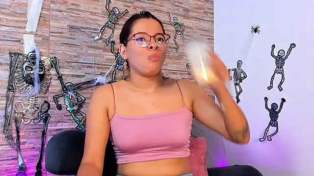 دردشة nath_redrex الجنسية المباشرة