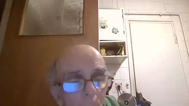 צ'אט XXX בשידור חי של mariusica1@xh