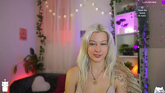 Živý XXX chat EmilySwann_