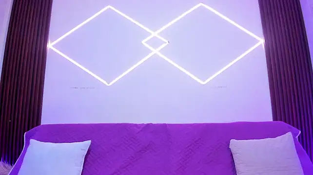 CatalinaSantanaa_ Webcam-Show