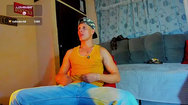 DavidNeill Chat XXX live