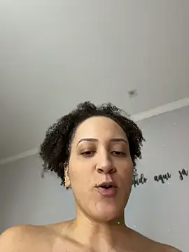 Chat XXX ao vivo de romena_
