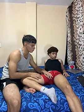 ian_smith_0のライブXXXチャット