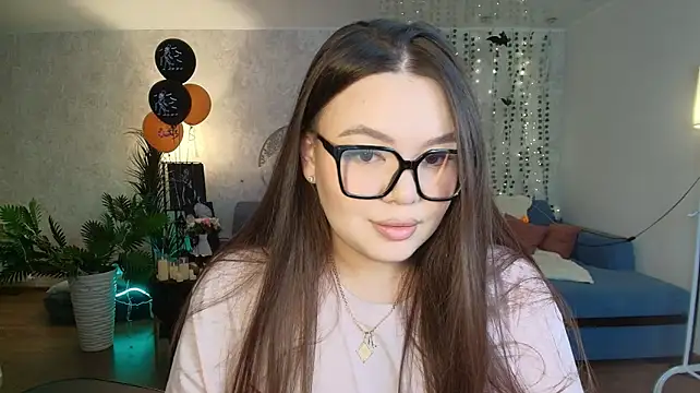 lilialil06: онлайн-секс-чат