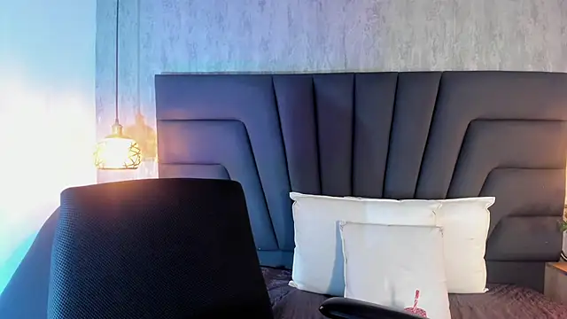 Chat +18 de Sabrina_Lennox ao vivo