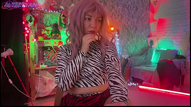 altertyann élő XXX-chatje