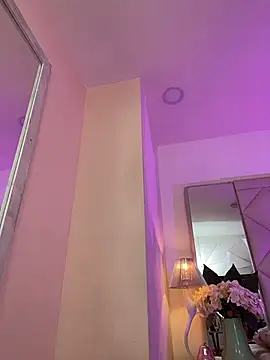 AliciaRoux élő XXX-chatje