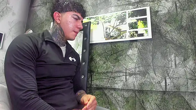 Gury_tattoo élő XXX-chatje
