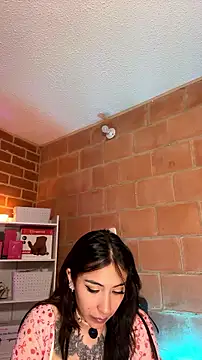 XXX chat uživo modela Emma-Rouse69