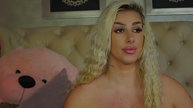 Czat XXX na żywo – Squirt_Tanya
