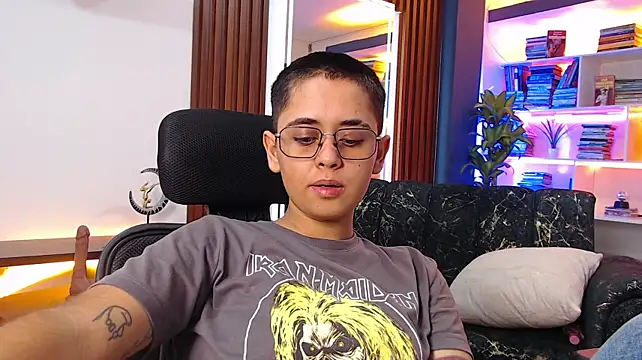 sara_foox1 élő XXX-chatje