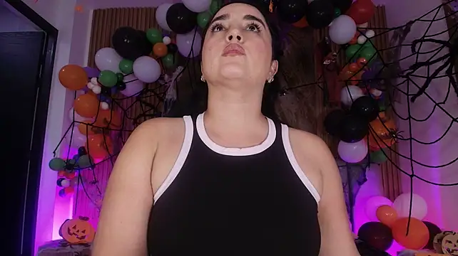 luce_williams élő XXX-chatje