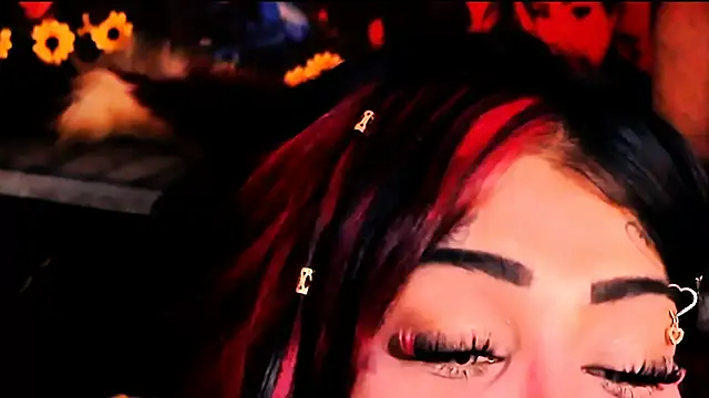 indian_dreamgirl élő XXX-chatje