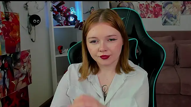 Živý XXX chat ElinaVale