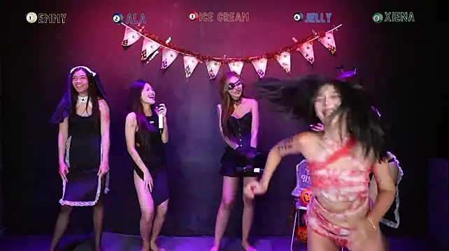Sembang XXX Secara Langsung Moon-Velvet