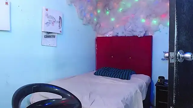 Živý XXX chat Destroying_girl