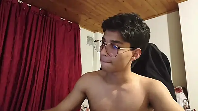 Marck-Pro Live XXX-chat