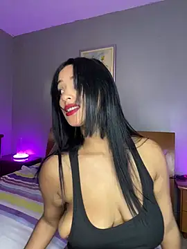 Chatroom XXX en direct de SaharQamar