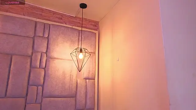 Ele_stone Live XXX-Chat