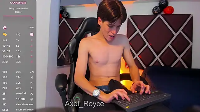 Axel_Royce 现场XXX聊天